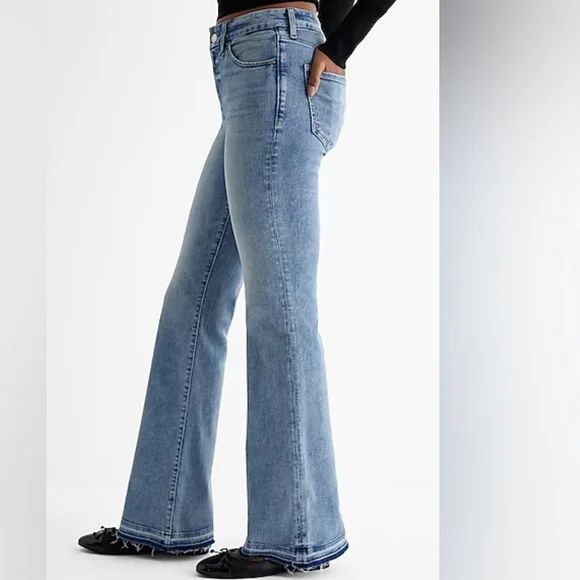 EXPRESS: Mid Rise Light Wash Drop Hem FlexX 70s Flare Jeans - Picture 2 of 9